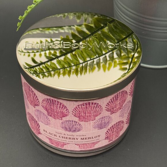 BBW Black Cherry Merlot Bath & Body Works 3 Wick Candle - Picture 4 of 10